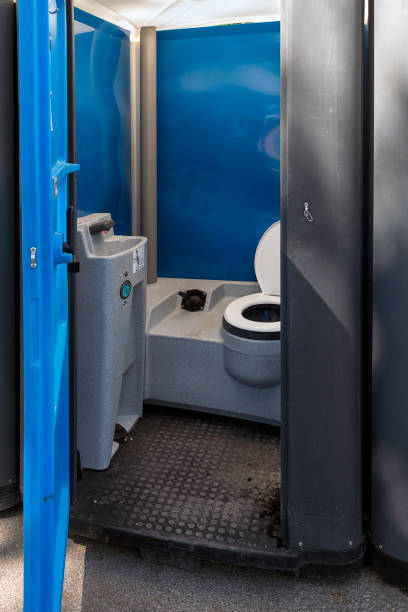 Best Restroom trailer rental cost  in Durand, WI